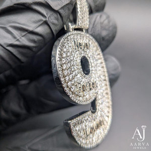 Colgante Hip Hop de Plata 925 con Moissanita VVS Número 9, Chapado en Oro y Rodio, con Letra Microincrustada, Joyería de Regalo - Product Image 6