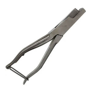 Perforadora manual de orejas de nuevo diseño, perforadora de orejas estándar médica para clínicas especializadas - Product Image 1