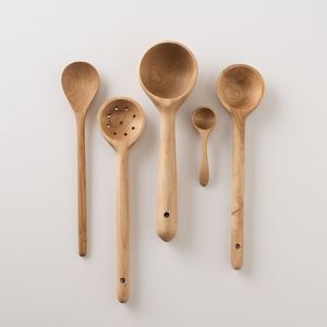 Cuillère de cuisine en bois moderne de qualité supérieure avec un design contemporain, matériaux naturels, construction durable, performance de cuisson professionnelle - Product Image 1