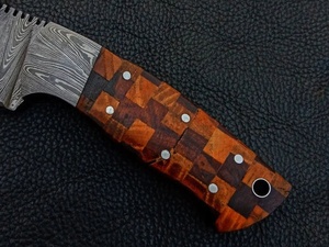 Couteau utilitaire à lame fixe de qualité supérieure, motif Damas, fait main, manche en bois dur mosaïque, lame pleine longueur, étui en cuir, pour le camping en extérieur, OEM - Product Image 3