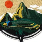 Patch brodé circulaire avec motif montagne et soleil, badge thermocollant en tissu pour accessoires vestimentaires - Product Image 4