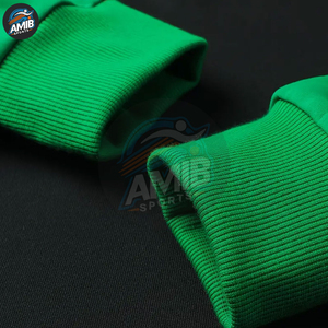 Survêtements à capuche pour hommes de qualité supérieure, design premium, couleur unie personnalisable, respirants, légers, hiver, service OEM Pakistan - Product Image 4