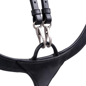 แผ่นรองอกม้าแบบแข็งแรง ทนทาน ออกแบบมาเพื่อความมั่นคงของอานม้า เหมาะสำหรับการฝึกขี่และการใช้งานสำหรับนักขี่ม้ามืออาชีพ - Product Image 2