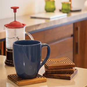 Posavasos de Madera de Sheesham Grabados en Espiral Elegantes Hechos a Mano, 5 mm de Grosor, Estilo Clásico, para Decoración de Mesa del Hogar - Product Image 1