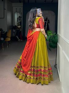 Ensemble de Lehenga traditionnel indien pour femmes, jaune et rouge, en coton Mal, longueur normale, coupe ample, séchage rapide, tenue ethnique pour fêtes - Product Image 4