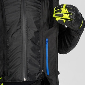 Veste de moto unisexe personnalisable avec armure CE, conception robuste et imperméable et logos personnalisés - Product Image 4