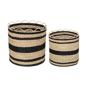 Lot de 2 paniers en jonc de mer avec bordures en coquillages et cadres en fer, paniers de rangement faits à la main, vente en gros, écologiques, fabriqués au Vietnam - Product Image 1