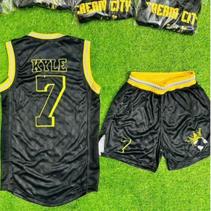 ชุดยูนิฟอร์มฟุตบอล 7 คน แบบซับลิเมชั่น พร้อมธงฝึกซ้อมควอเตอร์แบ็ค แพ็คเกจแบบกำหนดเองรุ่นใหม่มาแรง - Product Image 1