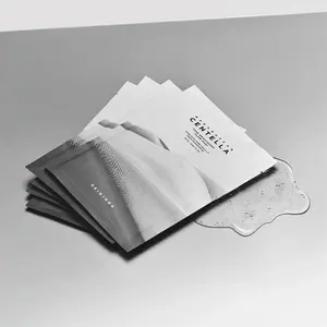 SKIN1004 Madagascar Centella Tone Brightening Glow Mask Sheet 5ea Masques faciaux de haute qualité - Product Image 1