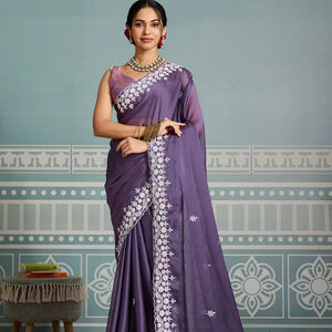 Sari de Seda Rangoli Suave Premium con Bordado C-Pallu y Borde con Trabajo de Corte - Product Image 1