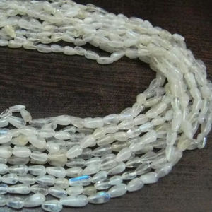 Perles de pierre de lune arc-en-ciel blanche naturelle, forme goutte, 5 mm, brin de 13 pouces de long - Product Image 4