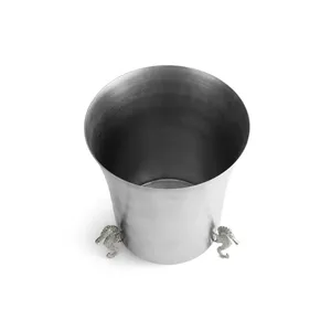Seau à glace élégant finition miroir fait main pour tables de luxe, centres de table de mariage, présentation de boissons, événements et banquets - Product Image 2