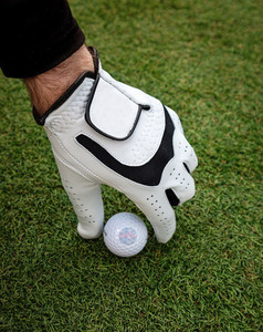 Gants de golf personnalisés pour hommes, main gauche et main droite, coupe-vent, voyage, vert, maille 3D performante, antidérapants et uniques. - Product Image 5