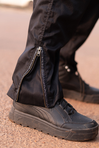 กางเกงคาร์โก้ผู้ชาย ฤดูใบไม้ผลิ/ฤดูร้อน ปี 2025 คุณภาพสูง รับทำโลโก้ สไตล์ลำลอง ดีไซน์ใหม่ เอวกลาง ทรงตรง บริการ OEM พร้อมให้บริการ - Product Image 4