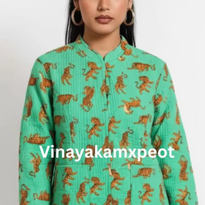 Veste en coton Kantha réversible matelassée à imprimé léopard, douce, respirante, cousue à la main, traditionnelle, pour femmes, écologique - Product Image 5