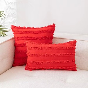 Funda de Cojín Rectangular Roja con Volantes, Estilo Bohemio, Decoración del Hogar, Cierre Envolvente, 100% Algodón - Product Image 1