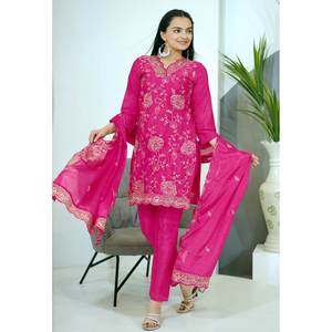 Ensembles de designer pour femmes Costume de chinon brodé avec travail brodé séquentiel - Product Image 3