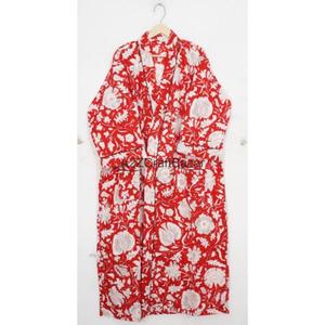 Ensemble de chemises de nuit pour femmes, imprimé floral d'hiver, col en V, fermeture à cordon, manches trois-quarts, respirant, 100% coton - Product Image 1