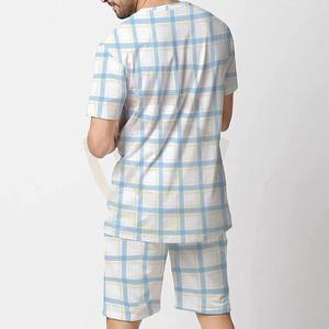 Ensemble de survêtement décontracté et confortable pour homme, 2 pièces, t-shirt et short, avec poches, style sportif, pour l'été - Product Image 2