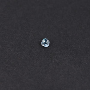 โทแพซธรรมชาติ 0.6 กะรัต 3x3 มม. รูปหัวใจ พลอยเม็ดเดี่ยว - Product Image 3