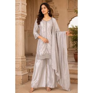 Conjunto de traje bordado con cuentas de seda PUC premium con pantalón y dupatta a juego, precio al por mayor de Royal Exports - Product Image 1