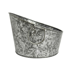 Bac à boissons rustique en acier galvanisé avec un rebord supérieur incliné et des poignées latérales pour les fêtes en plein air - Product Image 6