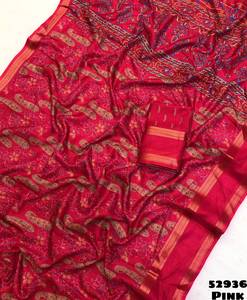 Traditional Indian MYSORE CREPE <b>Saree</b> Women <b>Red</b> With Zari Border Floor Length Regular Fit All Seasons - Product Image 4