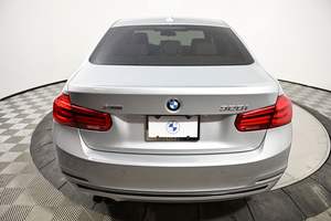 Meilleure offre pour le nouveau |   BMW Série 3 328i xDrive d'occasion 2018 - Conduite à gauche |   RHD - Product Image 4