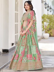 Conjunto de Lehenga Choli con Bordado Floral Verde, Vestido Étnico de Organza para Bodas, Fiestas y Eventos Nocturnos para Mujer - Product Image 1