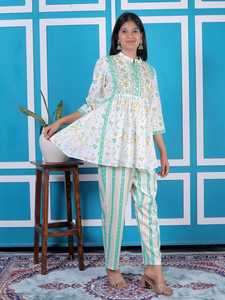 Ensemble coordonné décontracté pour femme, imprimé floral, avec tunique de créateur et pantalon droit, style ethnique - Product Image 4