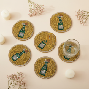 Colección Fresca: Posavasos de Vidrio Hechos a Mano con Diseño de Limón Redondo, Ecológicos, en Amarillo y Verde, con Decoración Vibrante - Product Image 4