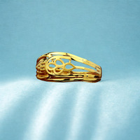 Cincin Emas 22K Desainer |   Pola Berongga Modern yang Trendi dengan Pita Berlapis-lapis |   Hadiah Pertunangan & Pernikahan untuk Penggunaan Sehari-hari