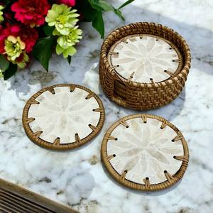 Posavasos y Salvamanteles Clásicos de Ratán Tejidos a Mano, Resistentes al Calor, Ecológicos, Antideslizantes para Cocina y Mesa de Comedor - Product Image 1