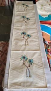 Caminos de mesa bordados a mano, caminos de mesa vintage bordados a mano. - Product Image 6