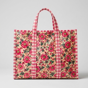 Bolso Tote Floral Acolchado de Algodón 100% Hecho a Mano de Primera Calidad – Herencia Artesanal Sostenible - Product Image 2