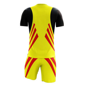 ชุดฟุตบอลระบายอากาศรุ่นใหม่ล่าสุดสำหรับผู้ชาย คุณภาพพรีเมียม ราคาโรงงาน รับผลิตตามแบบ OEM ออกแบบเองได้ สำหรับมืออาชีพ - Product Image 3