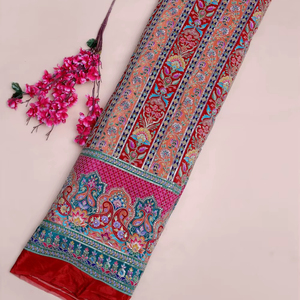 ผ้าพิมพ์ลายดอกไม้สีแดงพีชพร้อมลายเส้นและขอบตกแต่ง สำหรับตัดเย็บชุดคุर्ติ ผ้าสำหรับชุดพื้นเมือง - Product Image 1