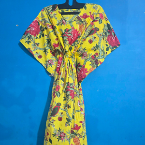 Caftán Indio Hecho a Mano de Algodón Amarillo con Estampado de Aves, Vestido Ligero Tipo Kimono - Product Image 1