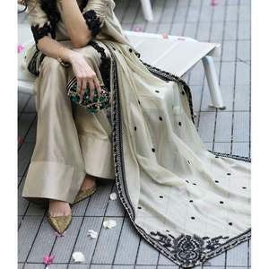 Hermoso conjunto de Top y Salwar para mujer con Fancy Dupatta para fiestas - Product Image 4