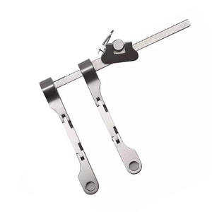 Kit d'instruments chirurgicaux orthopédiques en acier inoxydable pour rétracteur de colonne cervicale antérieure, manuel MOL - Product Image 2