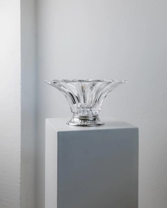Elegant Glass Decorative Bowl With Silver Base Perfect For Table Centerpiece And Modern Home Decor Styling Wholesale From India - Product Image 3
