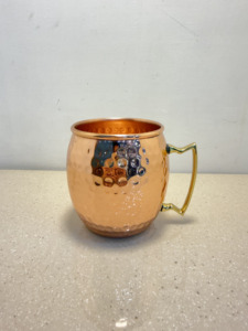 Taza de Cobre Premium Moscow Mule, Hecha a Mano, Martillada, de Cobre Puro, con Asa de Latón, para Cócteles y Bebidas - Product Image 3