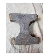 Poignée de sabre artisanale de qualité supérieure, fabriquée par des artisans indiens, spécialement conçue pour les sabres des travailleurs et fabricants du Yémen, du Koweït, du Qatar, d'Arabie Saoudite et des Émirats arabes unis. - Product Image 6