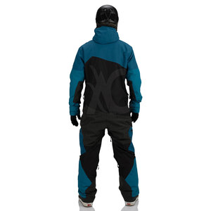 Uniforme de patinaje sobre hielo para invierno, ajuste cómodo, material resistente al viento y calor confiable para practicar - Product Image 2