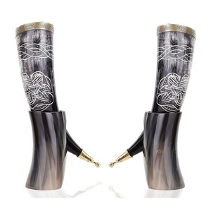 Mug à boire en corne de buffle naturelle avec support, artisanal, gravé à la main, style nordique, pour bière - Product Image 6