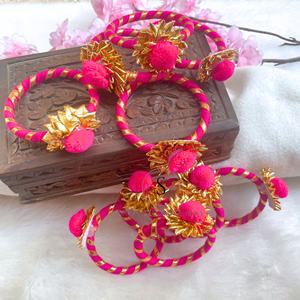 Brazaletes tradicionales de diseño estilo Rajasthani con bordados de hilo y gota para Barat, Sangeet y Mehndi. - Product Image 5