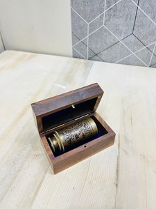 Telescopios de Latón Antiguo Marrón con Caja de Madera de Estilo Antiguo, Diseño de Cruz Hecho a Mano, Regalo para Fiesta de Cumpleaños - Product Image 3