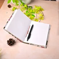 Carnet/Journal Personnel Écologique en Papier Recyclé Fait Main, Couverture Rigide Florale, Reliure Cousue, Revêtement en Tissu, 4x3 Pouces, Cadeau Écologique