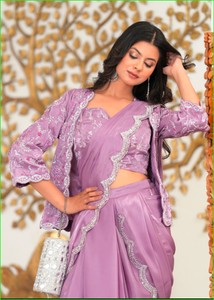 Sari Pre-Drapeado con Chaqueta Bordada a Mano en Color Lavanda, Hermosa Colección de Saris Tradicionales de Moda - Product Image 4