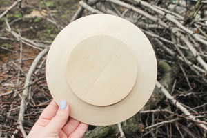 Plato de Servir de Madera Tradicional, Ecológico, Tallado, Juego de Platos de Madera Redondos de Primera Calidad - Product Image 2